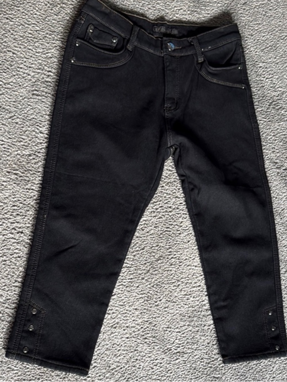 Blingy 5-Pocket Denim Jeans. Studded & Classy! Detailed Embroidery-Black. Size 6